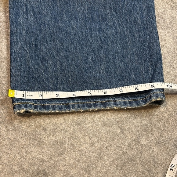 ✨ Levi’s Low Pro Straight Jeans – Women’s Size 34 – NWT ✨ - Picture 6 of 12